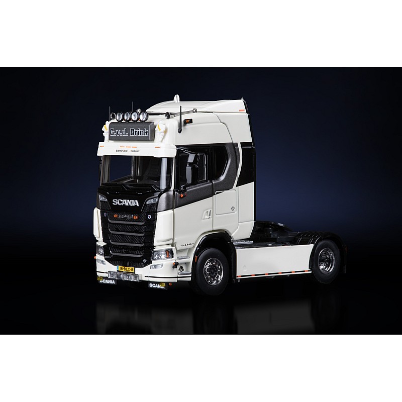 G.V.D. Brink Scania S High Roof 4x2