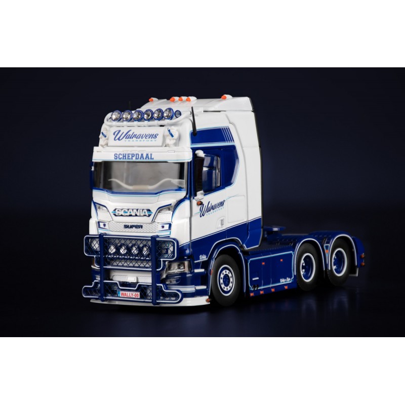 Walravens Scania S Series High Roof 6x4