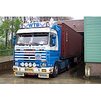 WTB Scania 143M 420 & 20ft Container