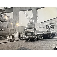 Gartner KG Volvo F89 & Curtainside Trailer
