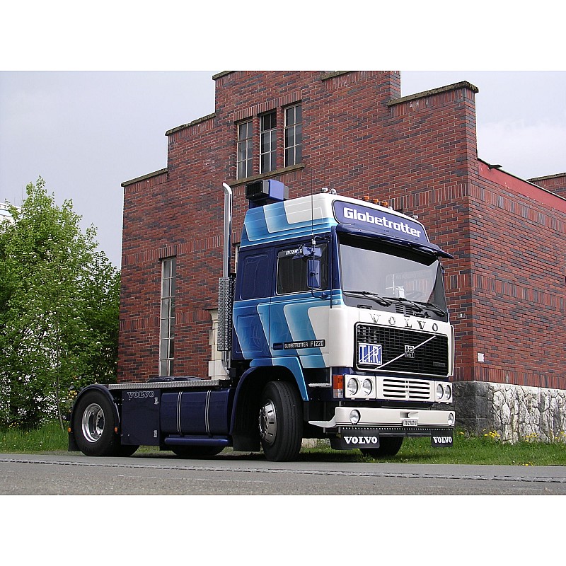 Lendemann Volvo F12 Globetrotter 4x2