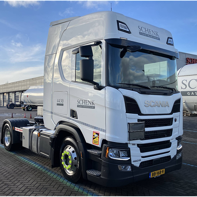Schenk Scania NGR & Tanker Trailer