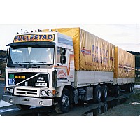 Fuglestad Volvo F12 Globetrotter Curtainside Combination