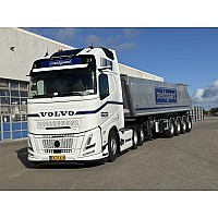 Meldgaard Volvo FH Aero XL  6x2 & Tipper Trailer