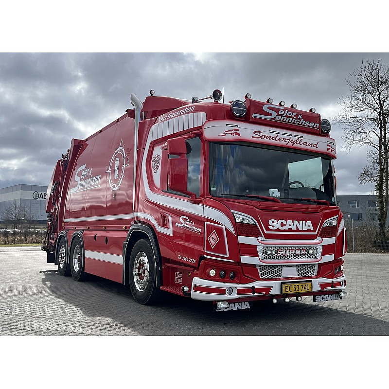 Sejer & Sonnichsen Scania L Low Floor Rigid Refuse Collection Truck