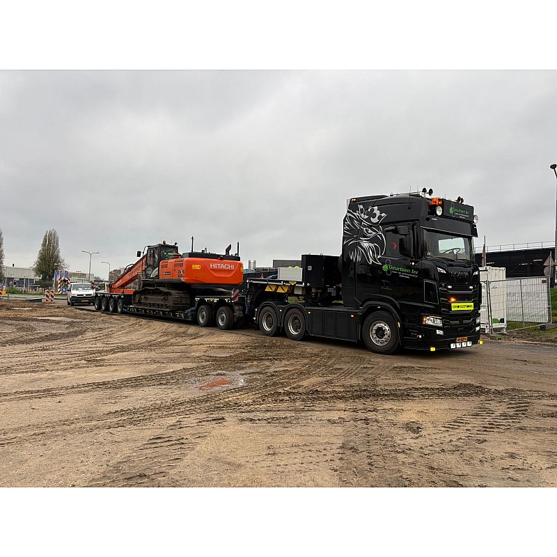 Geurtsen Scania NGS Highline 6x4 & Lowloader Trailer