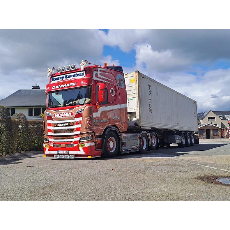 Ronny Ceusters Scania NGR Highline 6x2 & Reefer Trailer Ronny Ceusters Scania NGR Highline 6x2 & Reefer Trailer