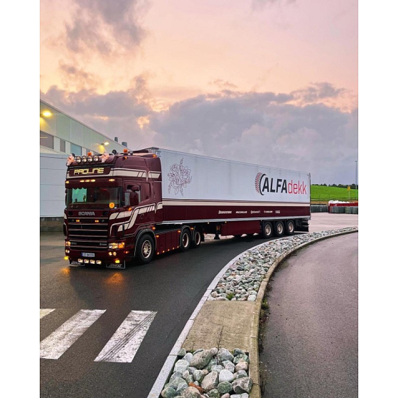 Proline Scania 164G-580 Topline & Fridge Trailer