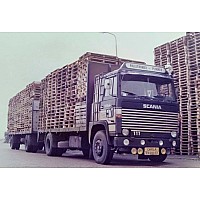 Plokker Pallets Scania 111 4x2 Rigid Truck with Flatbed Trailer