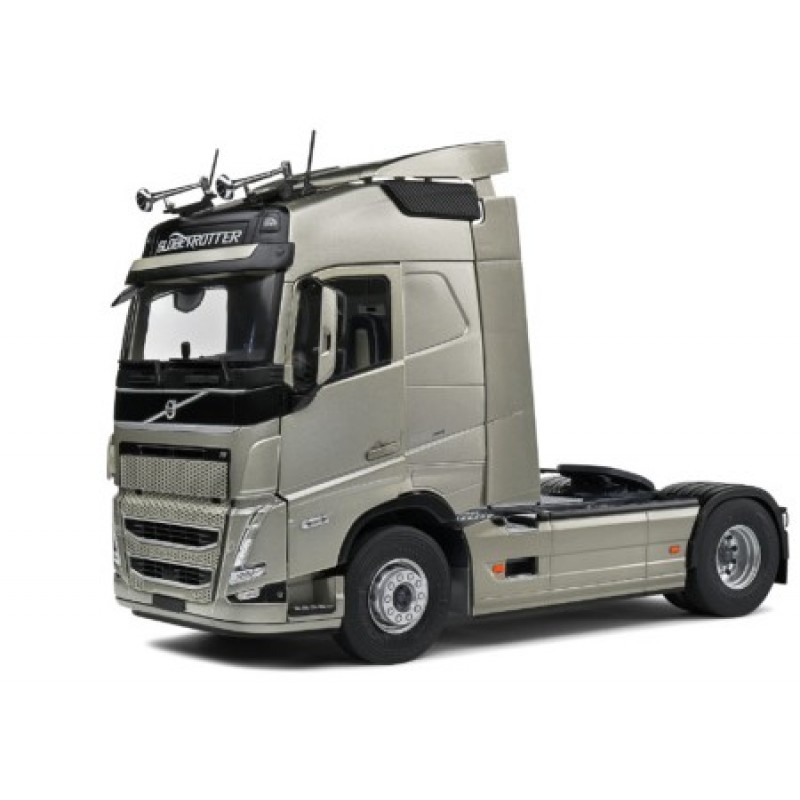 Solido Volvo FH16 Globetrotter XL – Nordic Light – 2021