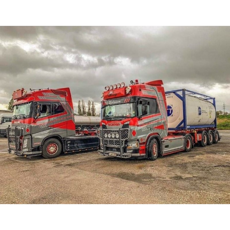 SL Logistics Volvo FH04 Globetrotter 4X2 Trekker SL Logistics Volvo FH04 Globetrotter 4X2 Trekker