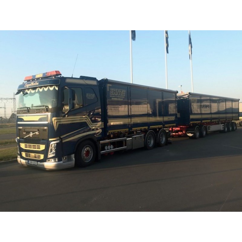 HNT Volvo FH04 Rigid With Trailer HNT Volvo FH04 Rigid With Trailer