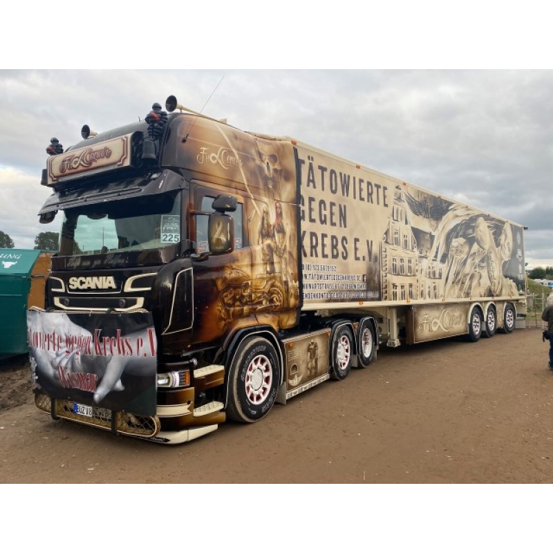 Maik Terpe Scania R-Series Topline 6X2 With Reefer Trailer Maik Terpe Scania R-Series Topline 6X2 With Reefer Trailer