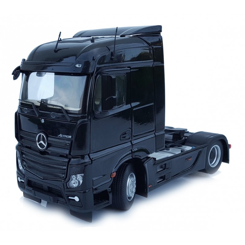 Mercedes-Benz Actros Streamspace 4X2 Black 1:32 Scale