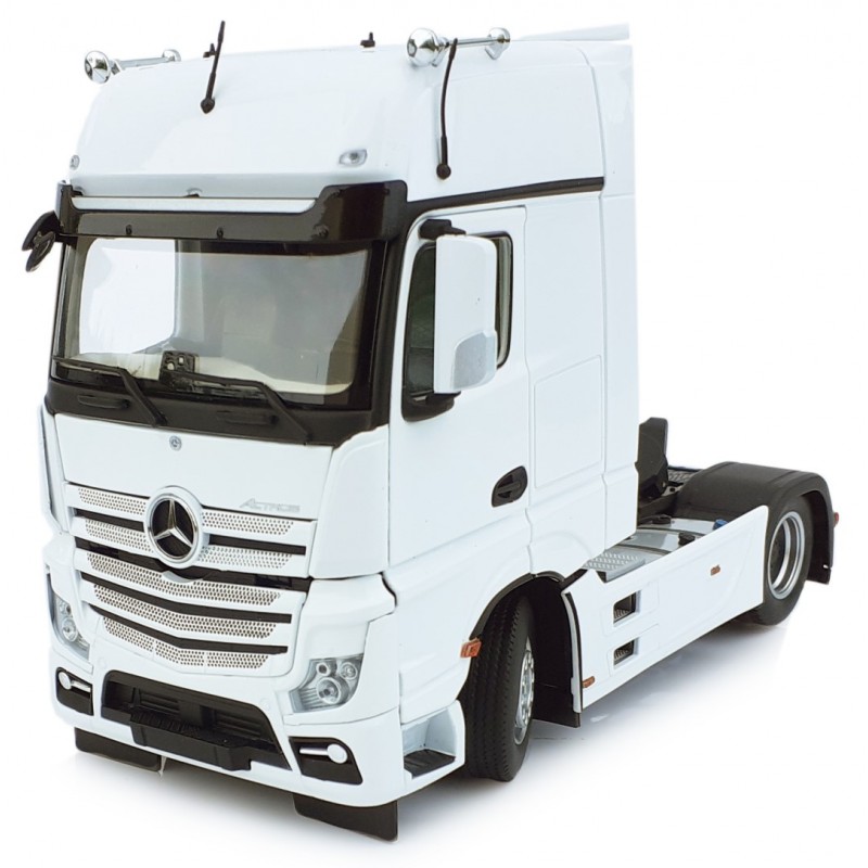 Mercedes Benz Actros Gigaspace 4X2 White 